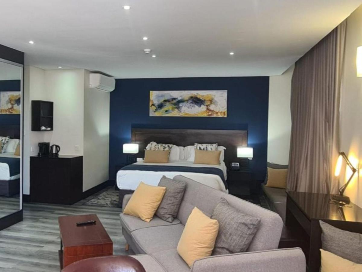 The Grand Aria Hotel And Conference Centre Gaborone Pokój zdjęcie